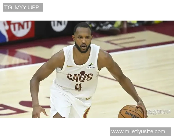 莫布里训练师认为骑士若调整战术重心将能更进一步 莫布里训练师认为骑士若调整战术重心将能更进一步